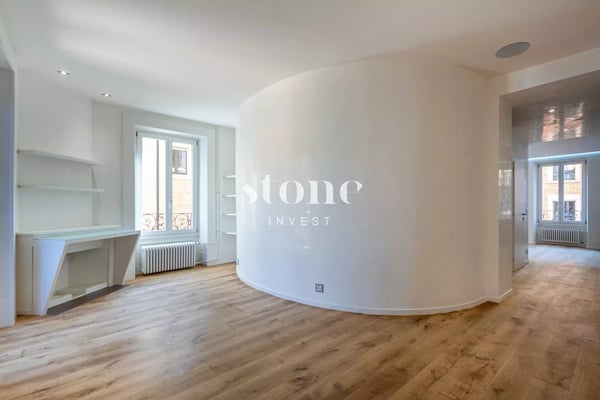 Superbe duplex avec grande terrasse au coeur des Eaux-Vives 7