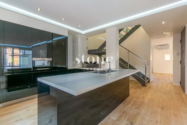 Au coeur des Eaux-Vives! Superbe duplex avec terrasse 3