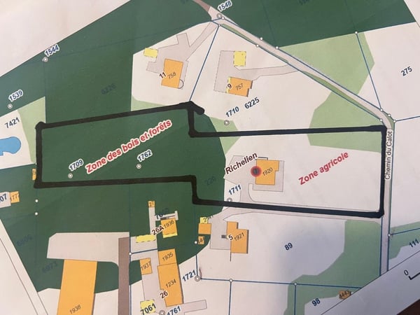 Belle villa familiale avec une forêt privée 16