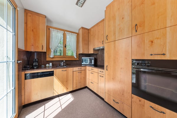 Belle villa familiale avec une forêt privée 10