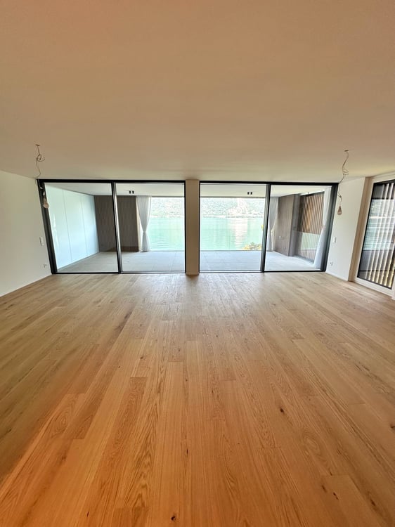 Magnificent apartment directly on Lake Lugano 8