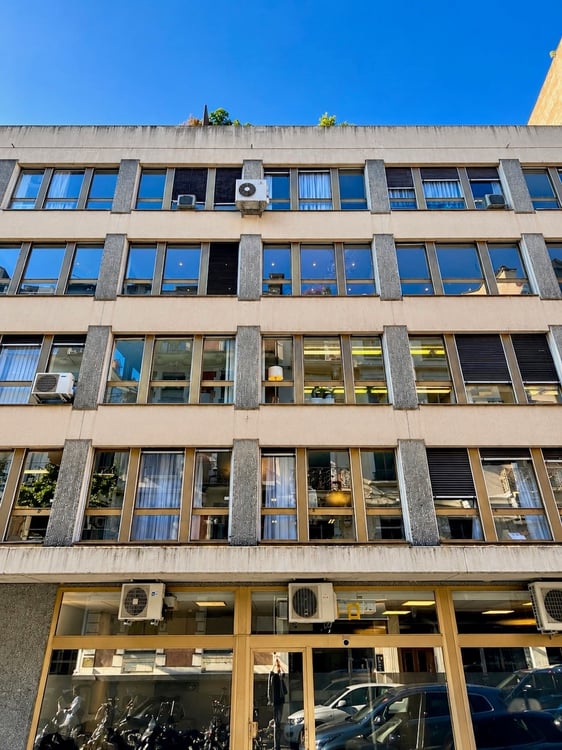 BUREAUX TRÈS BIEN SITUÉS AU CŒUR DU CENTRE-VILLE DE GENEVE 2