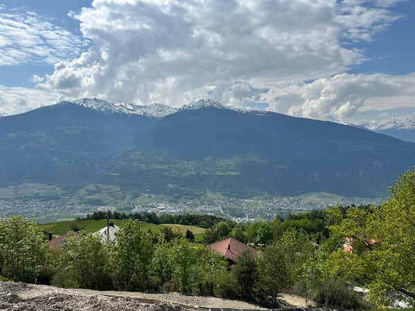 Superbe terrain à bâtir avec vue panoramique à Lens 4