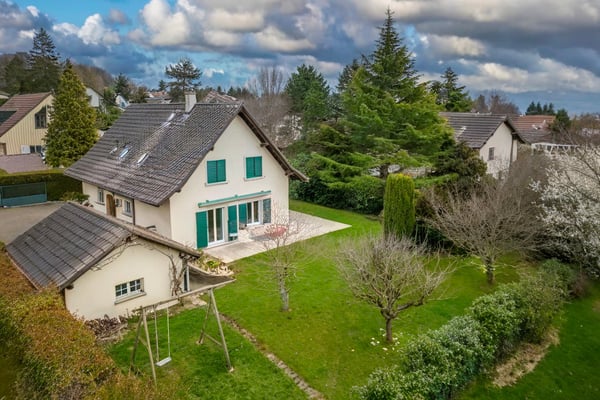 Maison traditionnelle Vaudoise - 2 pièces ! 9