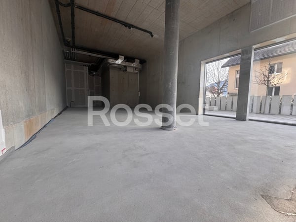 Surfaces commerciales neuves d'env. 116 m2 3