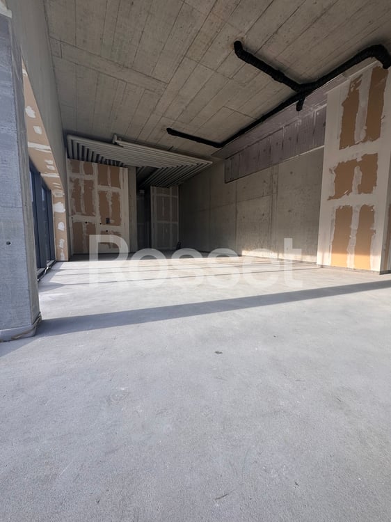 Surfaces commerciales neuves d'env. 116 m2 7
