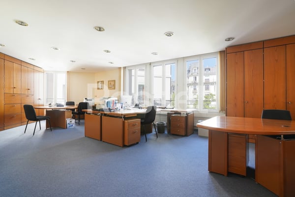 Bureaux d'env. 350m² au 3ème étage 5