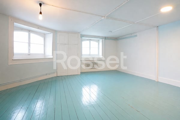 Bureaux d'env. 44 m² au rez-inférieur 2