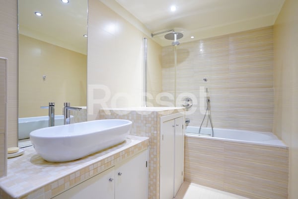 Charmant duplex de 4 pièces dans le Vieux-Carouge 5