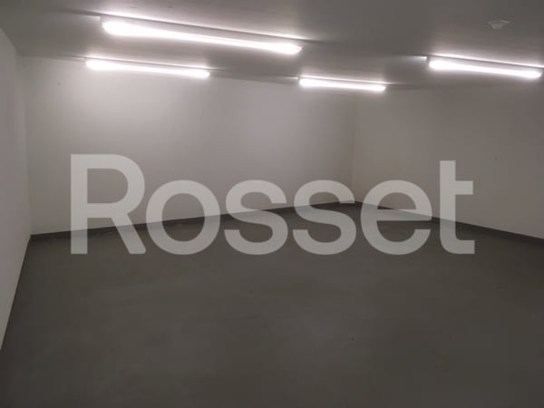 Dépôt d'env. 85 m² 3ème sous-sol 3