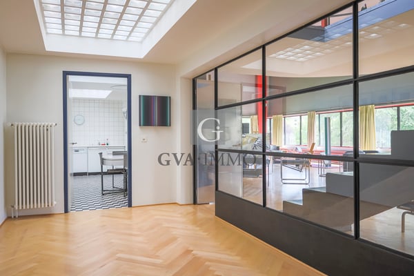 Un chef d'oeuvre de style Bauhaus sur les bords du Lac 9