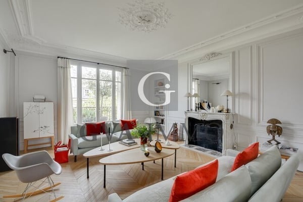 Magnifique appartement de type haussmannien 6
