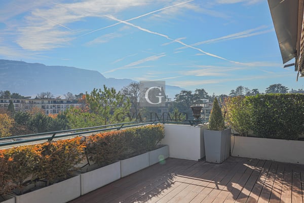 Attique d'exception à Florissant - Vue panoramique et terrasses 2