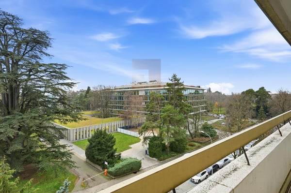 Spacieux appartement avec vue dégagée ? Quartier Florissant 2