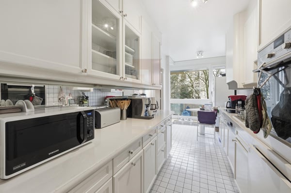 Prestigieux appartement traversant à Champel 7