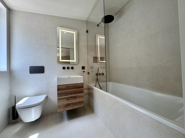 Luxueuse villa rénovée proche de l'Ecole internationale 12