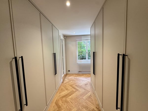 Luxueuse villa rénovée proche de l'Ecole internationale 7