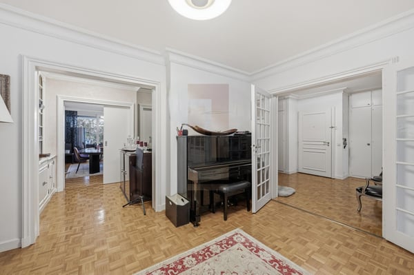 Prestigieux appartement traversant à Champel 3