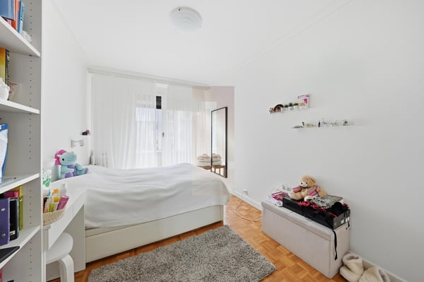 Prestigieux appartement traversant à Champel 9