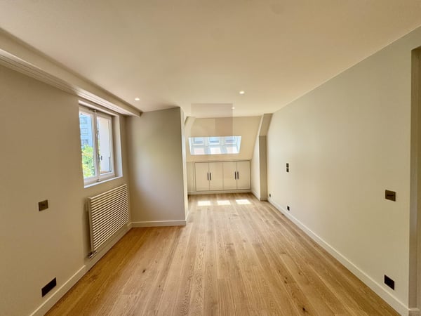 Luxueuse villa rénovée proche de l'Ecole internationale 9