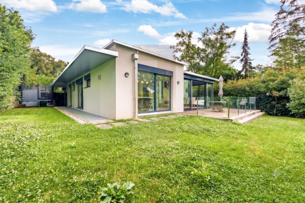 En Co-Exclusivité: Maison moderne et récente proche du lac 1