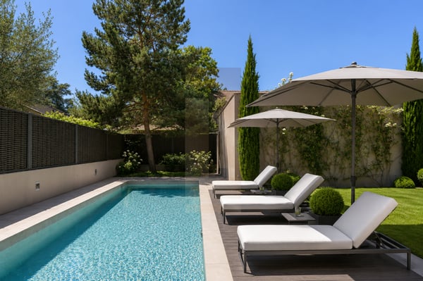 Exclusivité: Magnifique villa contemporaine, clé en mains 2