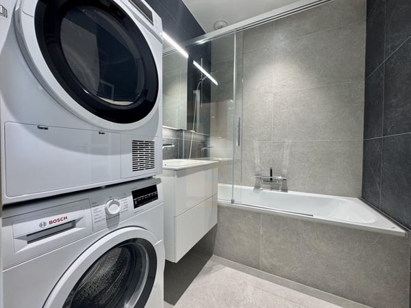Superbe appartement meublé en rez de jardin 10