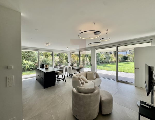 Superbe appartement meublé en rez de jardin 4