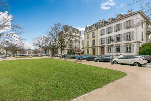 Hôtel particulier dans le quartier de l'Eglise russe 13