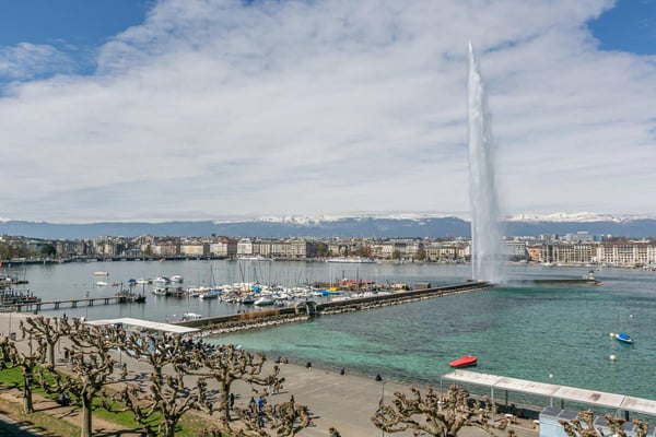 Somptueux appartement face au lac et au Jet d'eau 2