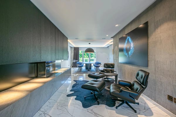 Somptueux attique en duplex rénové ! 6
