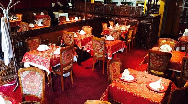RESTAURANT ORIENTAL SUR UNE DES PRINCIPALES RUE DE PLAINPALAIS 4