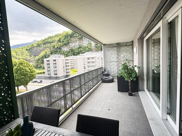 Charmant appartement de 4.5 pièces à Collombey 1