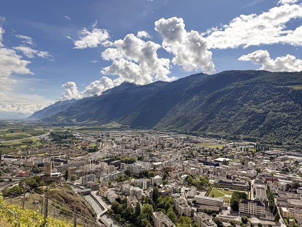 Spacieux appartement de 4.5 pièces neuf avec vue à Martigny 2