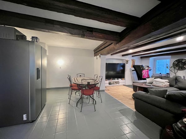 Maison villageoise de 140 m2 avec un grand jardin 4