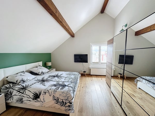 Maison individuelle de 2 appartements, proche de toute commodités 7