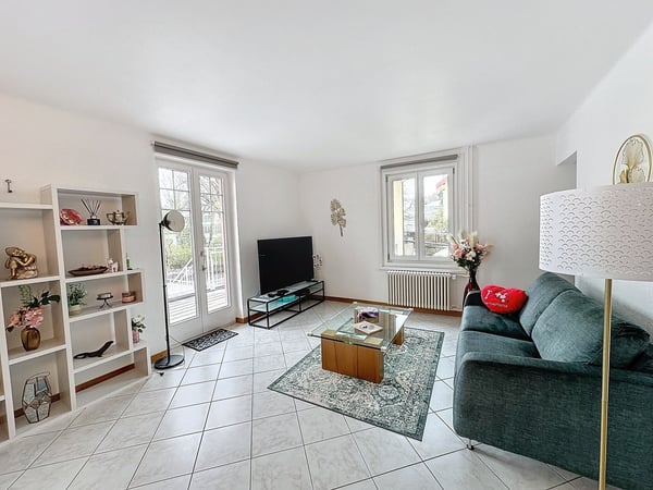 Maison individuelle de 2 appartements, proche de toute commodités 10