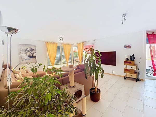 Appartement 3.5 pièces en PPE, 1er étage avec balcon 1