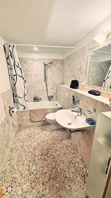 Superbe appartement de 2,5 pièces dans résidence 5 étoiles 9