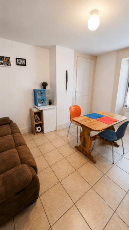 Immeuble locatif de rendement au coeur de Céligny 38