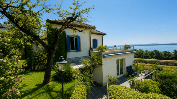 Superbe villa individuelle avec vue panoramique, à 200 m. du Lac 4
