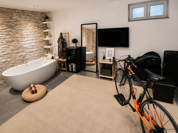 Superbe villa individuelle de 8.5 pièces à Yvonand avec piscine et grand jardin 32