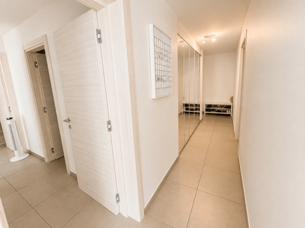 Attraktive 4,5-Zimmer-Gartenwohnung in Manno - grosszügiger Wohnkomfort mit privatem Garten 10