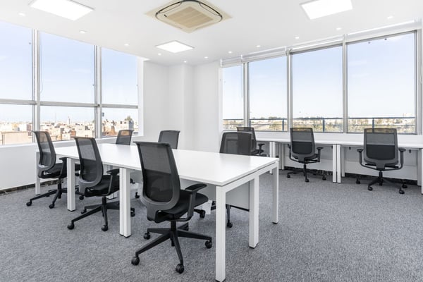 Buchen Sie Großraumbüros für Unternehmen jeder Größe in Regus City Centre 3
