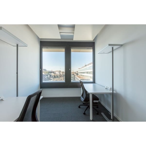 Unbegrenzter Bürozugang zu unseren Öffnungszeiten in Regus Main Station 13