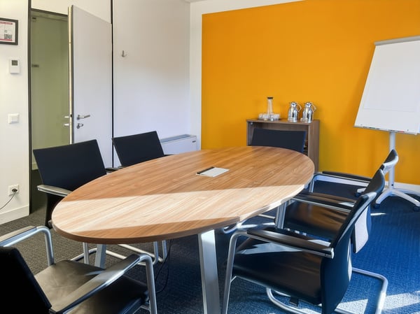 Accesso all-inclusive a uffici professionali per 2 persone a Regus City Centre 8