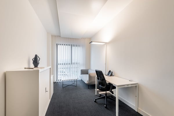 Accès tout inclus à des espaces de bureau professionnels pour 2 à Regus Balexert Tower 2