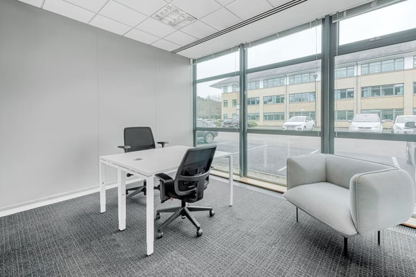 Accès tout inclus à des espaces de bureau professionnels pour 2 à Regus City Centre 2