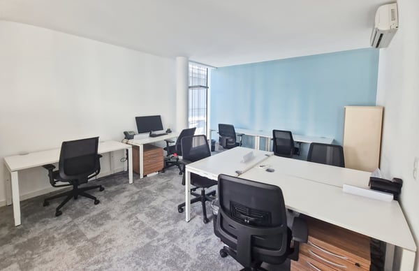 Espace de bureau ouvert pour 10 personnes à Regus City Flon 2