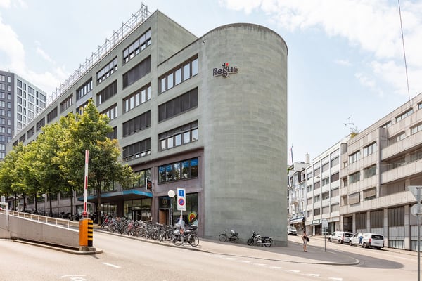 Zugang zu professionellen Coworking-Bereichen in Regus Heuwaage 2